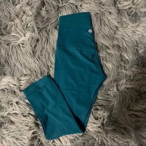 lululemon athletica align crop 21” Nulu